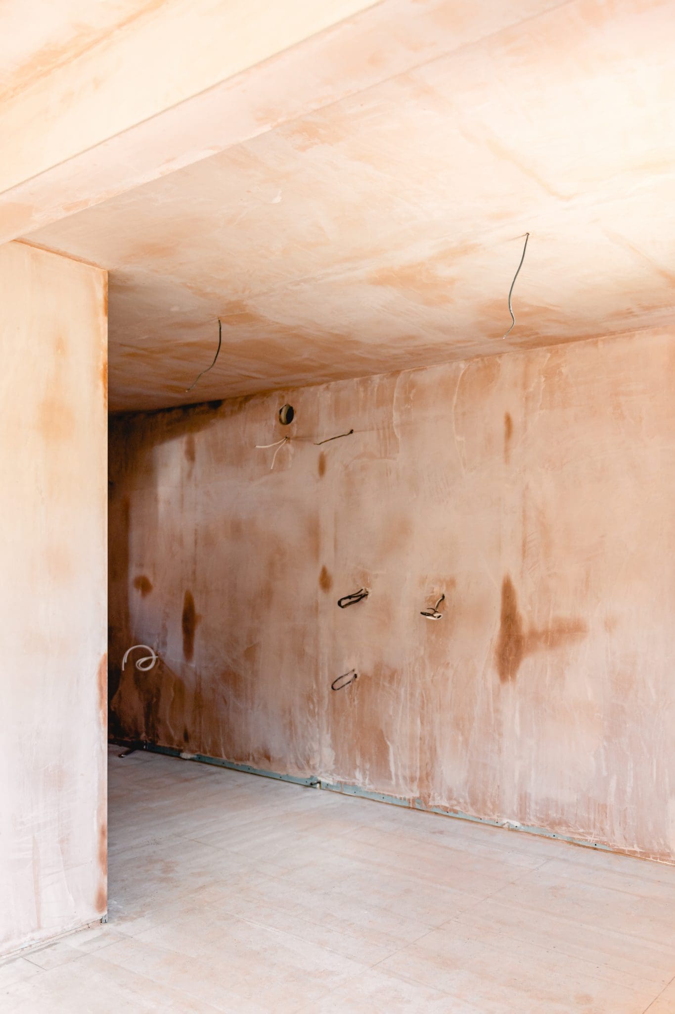 Things to Consider When Getting Your Bury Home Plastered